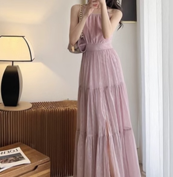ワンピース ワンピドレス ロング丈 かわいい 大人可愛い きれいめ シンプル カジュアル 大人 上品 おしゃれ お洒落 大人女子 こなれ感 個性的 主役級 存在感 美容師 メイクアップアーティスト