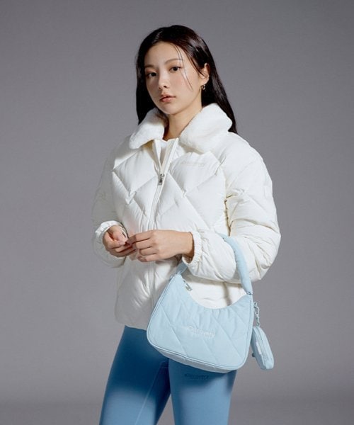 Discovery EXPEDITION Melrose quilted hobo bag MINT DXTG0 26