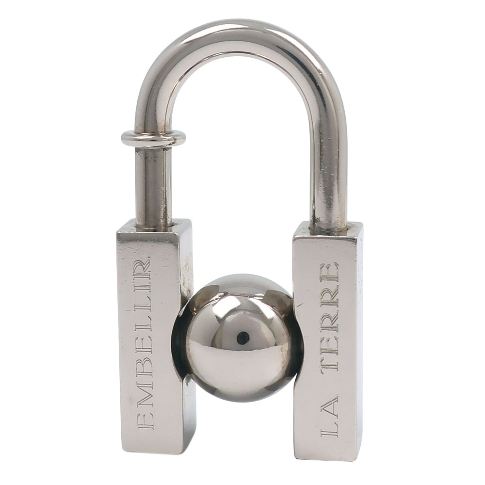 LHOMME PEUT EMBELLIR LA TERRE 未知なる地球の美を求めて 2001年限定 カデナ シルバー ユニセックス 中古品