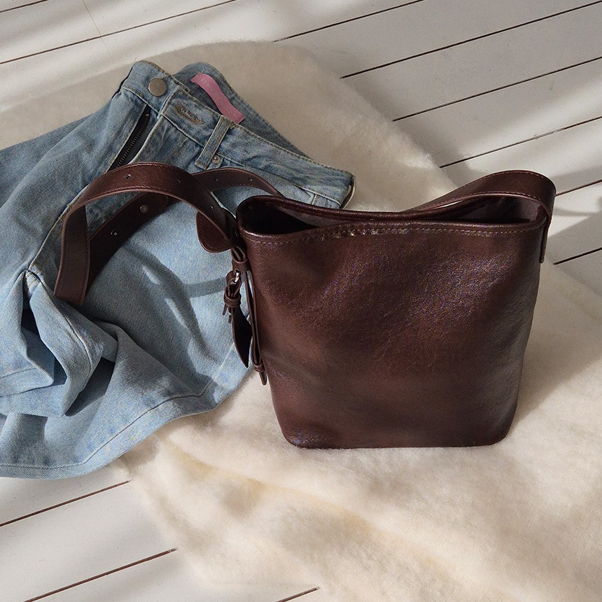 【KUSAM】ビンテージ·ショルダーバッグ