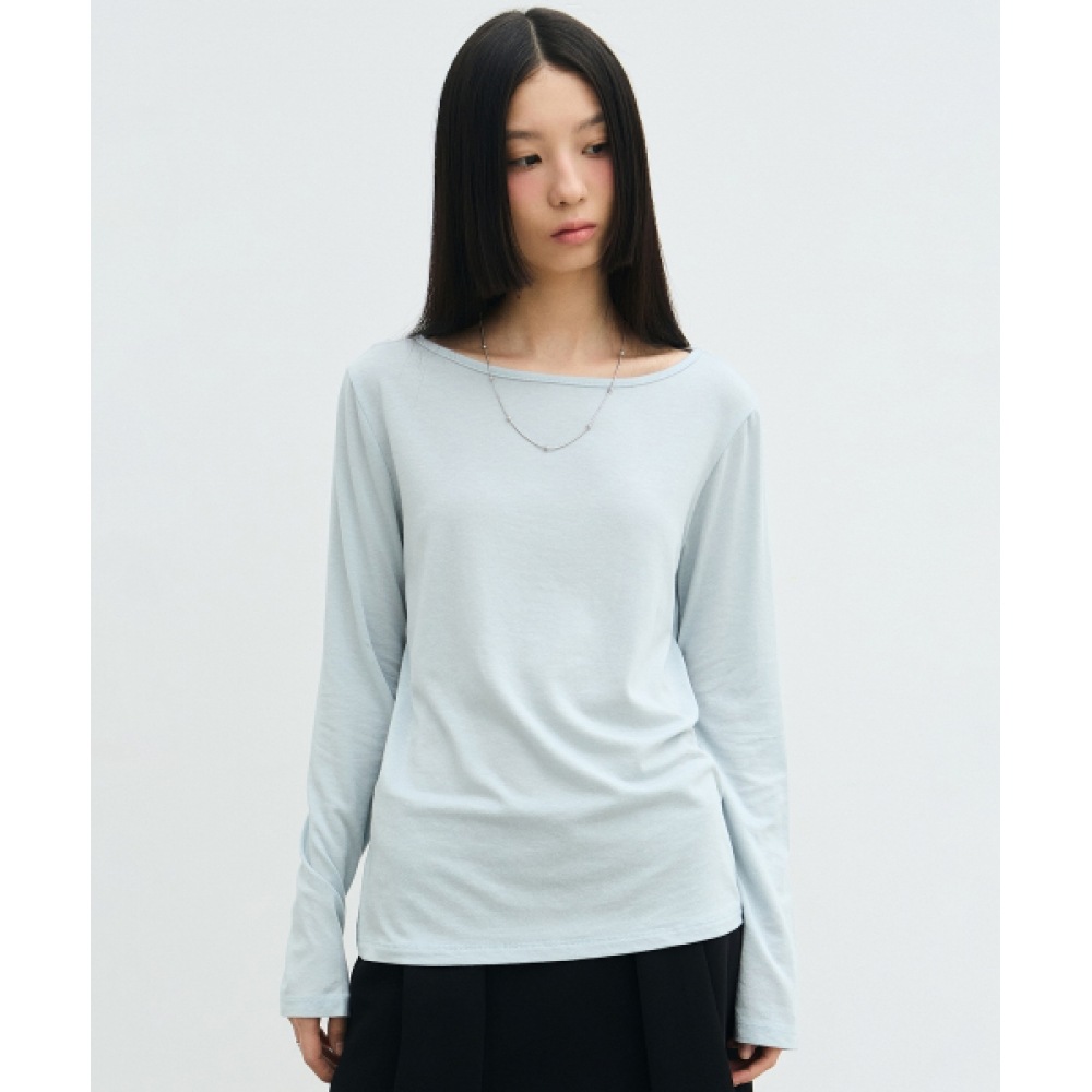 ニック&ニコールエッセンシャルボートネックトップ_スカイブルー 5,402円