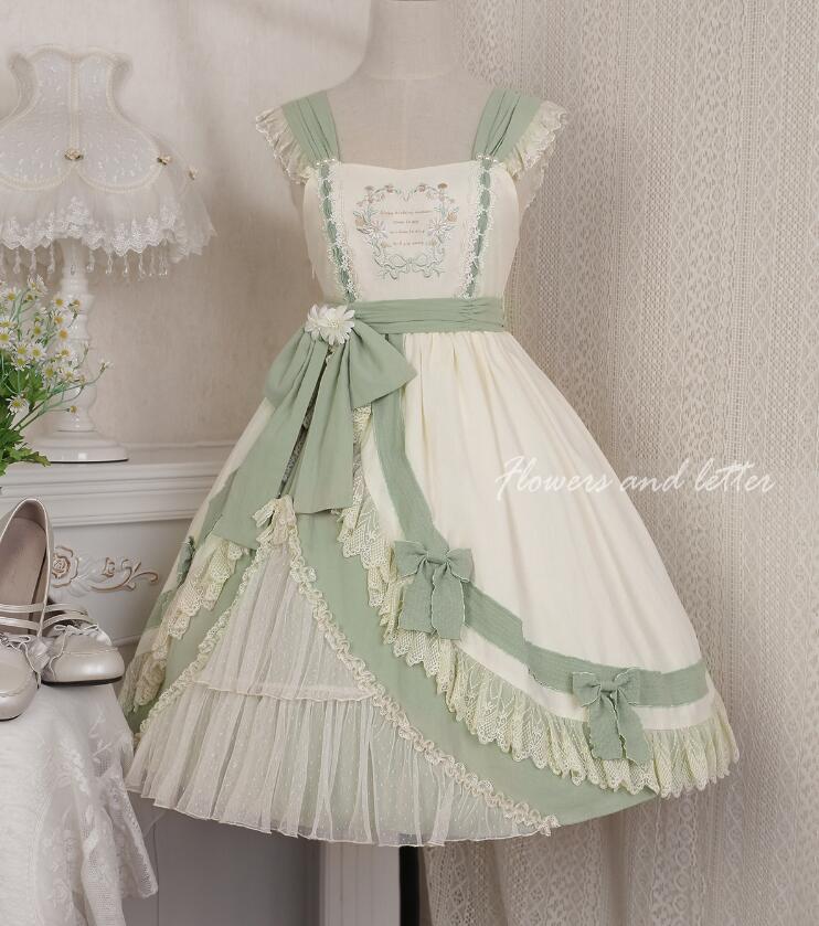 グリーン ロリータワンピース キャミソール 膝丈 可愛い プリンセスドレス lolita ロリータワンピ 萌え萌え コスプレ 学園祭 文化祭 発表会 コスチューム お誕生日 プレゼント リボン付き