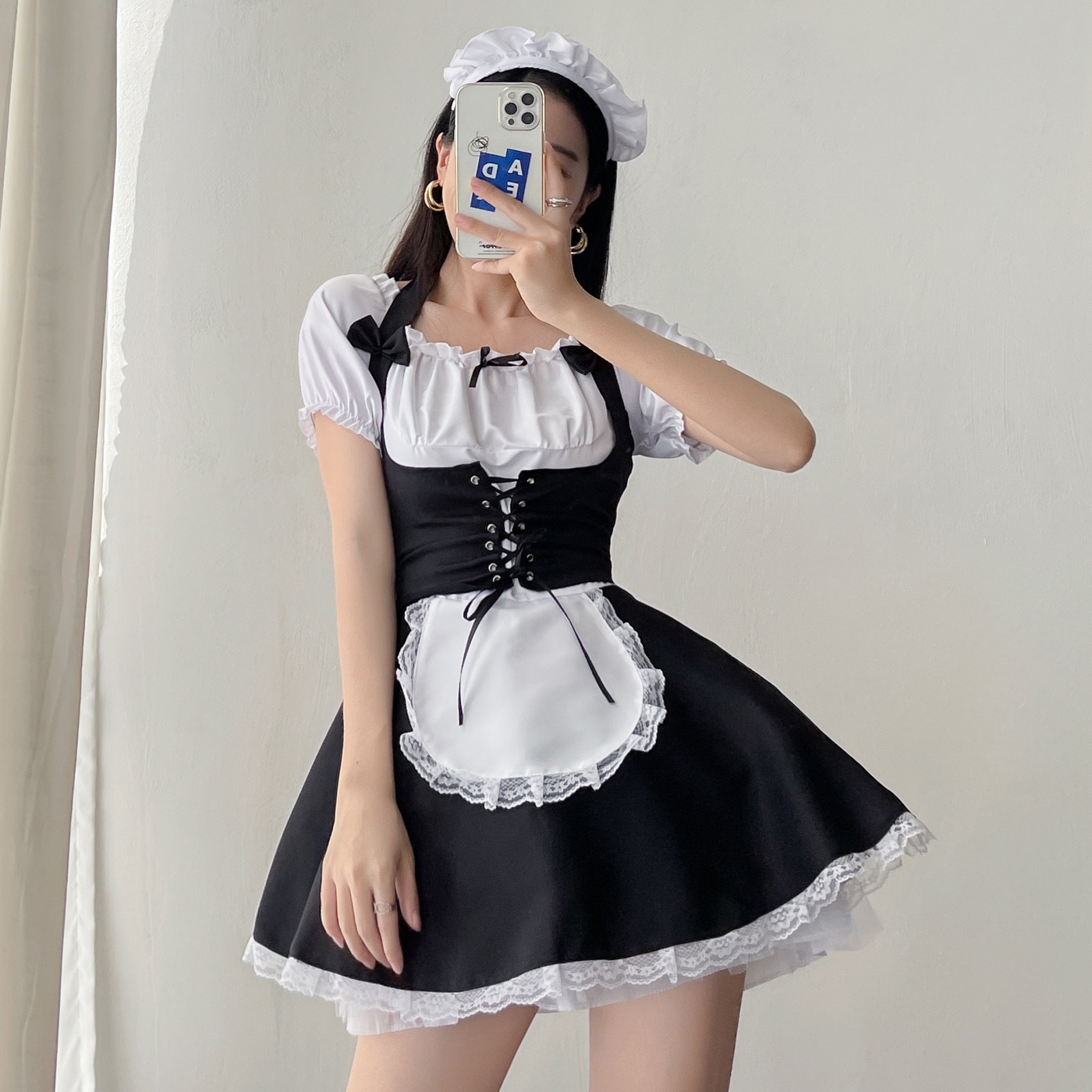 日本のソフトガールローカットメイド服半袖ロリメイドドレスコスプレ二次元メイド服を注文する 5,122円