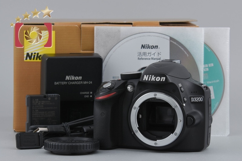 D3200 ブラック デジタル一眼レフカメラ 元箱付き