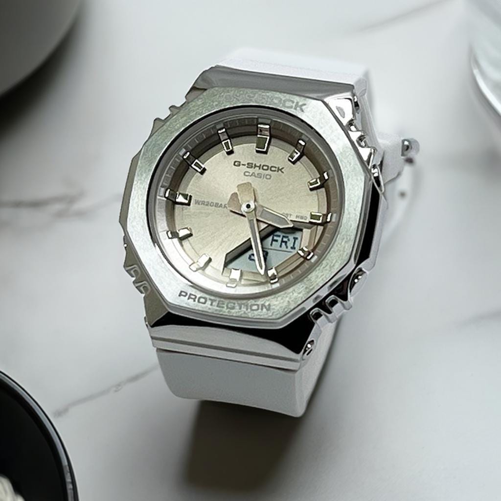 国内正規品 新品 Gショック G-SHOCK カシオ 流通限定モデル腕時計 GM-S2110-7A9JF レディース ラッピング無料手書きのメッセージカードお付けします クリスマス プレゼント