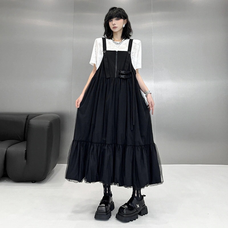 夏新作 デザイン感レース切り替えサロペットスカート 高级感百掛け サロペットノースリーブワンピース レディース ゆったり着痩せ 体型カバーおしゃれサロペット