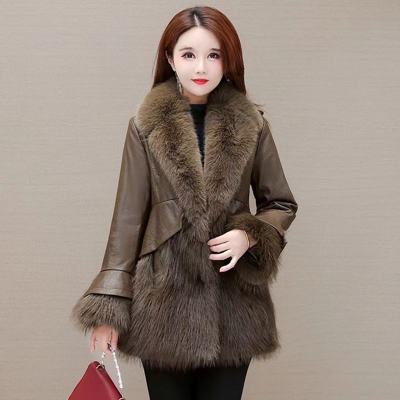 2025叔母の中年のジャケットの新しいスタイルトレンディハイエンドの気質ファッショナブルな小さな模造スプレッチジャケット