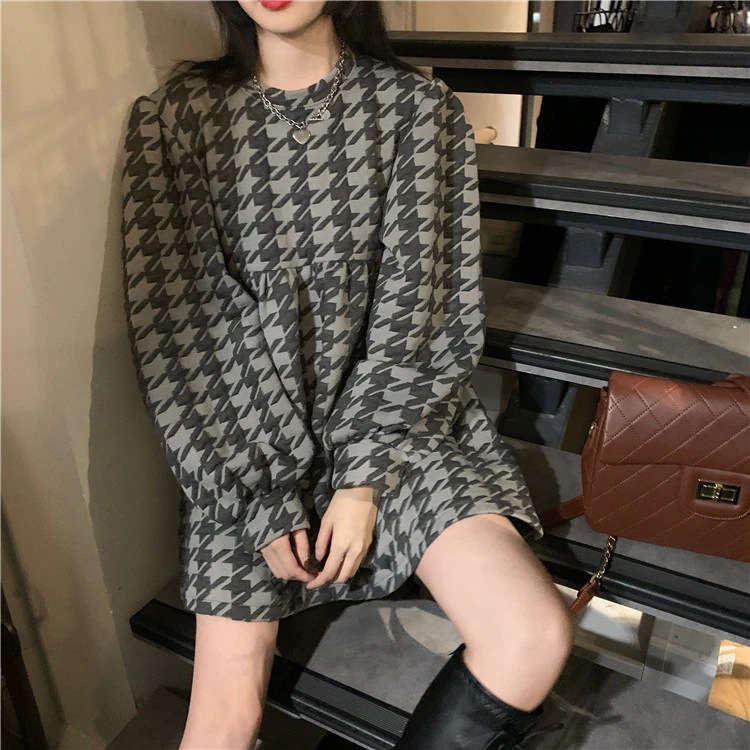 韓国デザイン感　上品ゆったり着痩せハイウエストワンピース