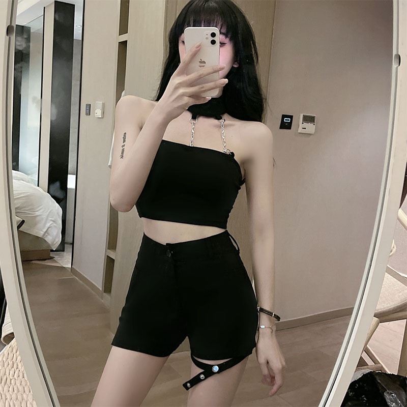 ツーピースコーディネート ショート丈パンツ チェーンストラップ付トップス カジュアル上下2点セット トップス ボトムス プルオーバー ショートパンツ ミニ ミニ丈 ショート ショート丈 袖なし