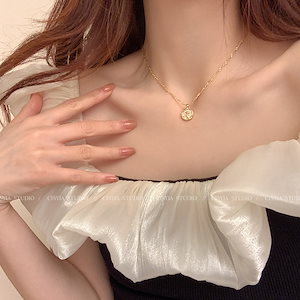 フレンチレトロローズネックレス女性光高級シニアデザインニッチ鎖骨Iチェーンネックレス新潮