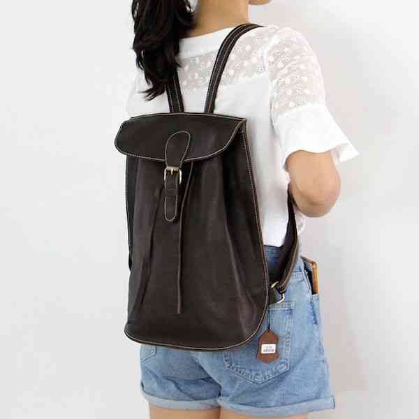 リュック レディース 秋 革 バッグ 通学 50代 おしゃれ 大人 PC 四角 軽い ブランド 3WAY かわいい アウトドア レザー 冬 ノートPC 大きめ 2WAY 防水 大容量 本革 人気 A4 7,838円