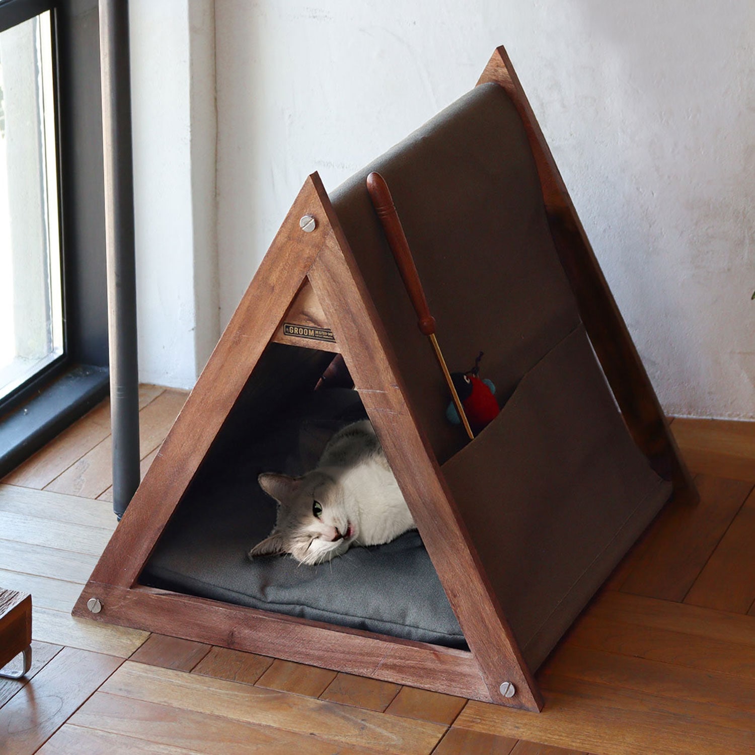 三角テント ペット用ベッド キャット 猫 小型犬 猫用家具 クッション付き ペット用品 972310008