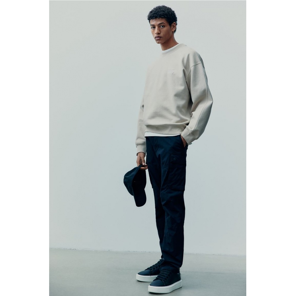 H&M スリムフィットリップストップカーゴパンツブラック
