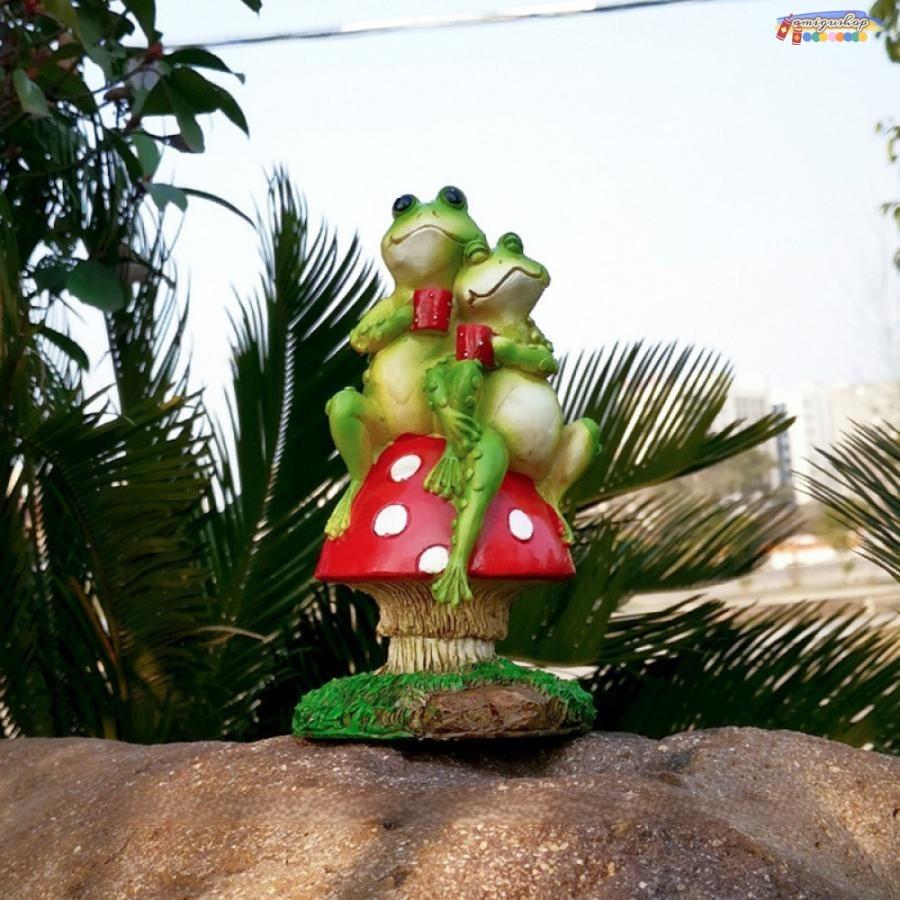 屋外の彫刻の装飾 おしゃれ インテリア雑貨 カエル 置物 アンティーク かえる おきもの 家の装飾 蛙 おもしろい置物 動物のオブジェ 北欧の工芸品 フィギュア