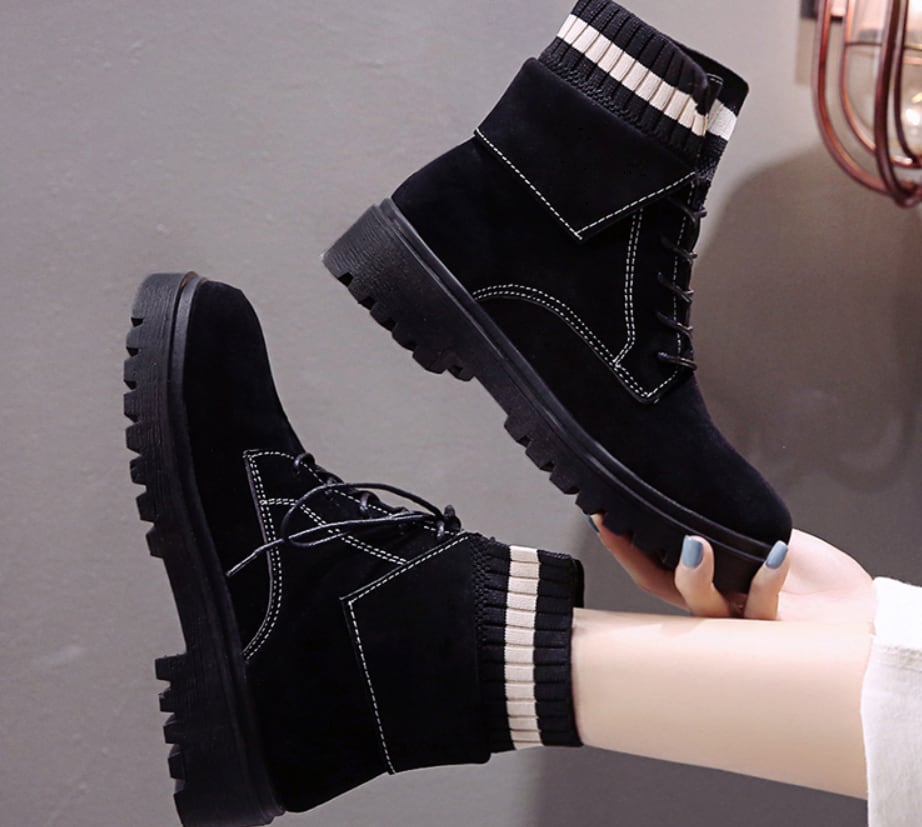 シューズ 靴 くつ l ブーツ レディースシューズ レディースブーツ ショートブーツ ヒール 3cmヒール 1cmヒール フラット ラウンドトゥ 痛くない 歩きやすい 美脚 脚長 レザー 厚手 かわ