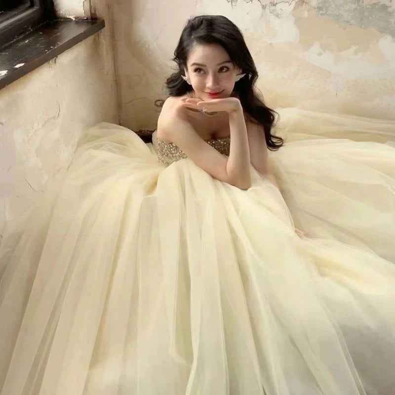 女性向けのドレスストラップレスホストシニアセンスバンケットの卒業式ワンピースドレスドレス