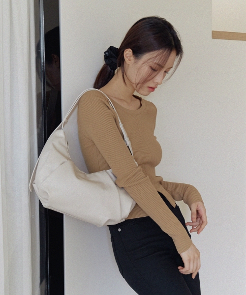 オーバーヒー ロエブ ホボバッグ アイボリー Loeb Hobo Bag