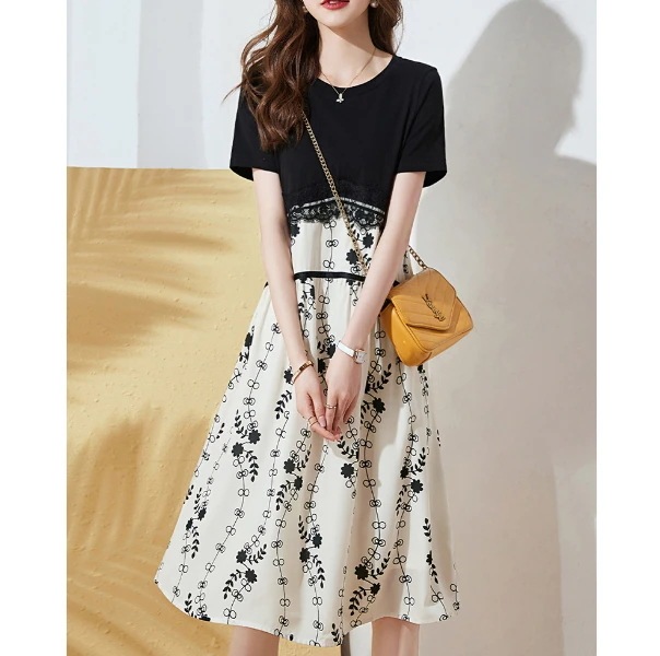 ワンピース 膝丈 袖あり 半袖 襟なし フレア デザイン 美ライン ニュアンス レース レイヤード バイカラー かわいい 大人可愛い きれいめ シンプル カジュアル 大人 上品 おしゃれ お洒落