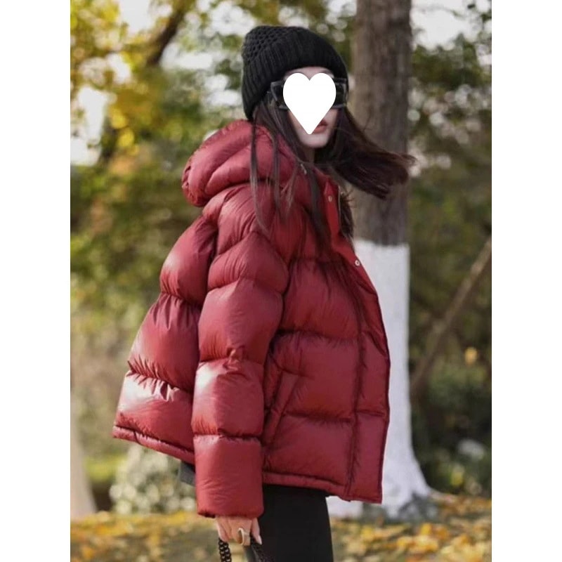 女性用ショート丈フード付きダウンジャケット新しい冬スタイル小柄ゆったりとしたフィット感ホワイトダックダウンコート