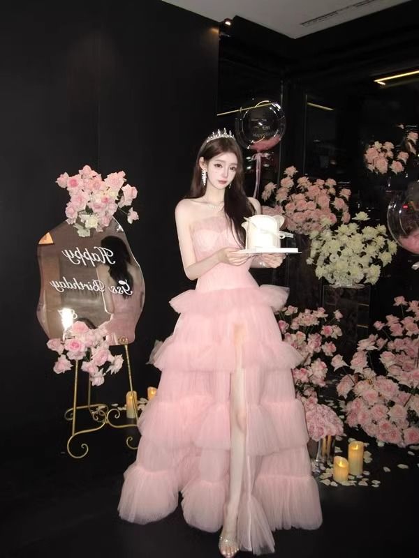 【2枚購入で 3oo円OFF！】ハイエンドストラップレスドレス大人ギフトバースデープリンセススタイルの腫れたスカート