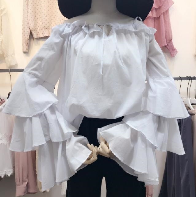 2234.ふんわり フリル袖 オフショルダー トップス(ホワイト)
