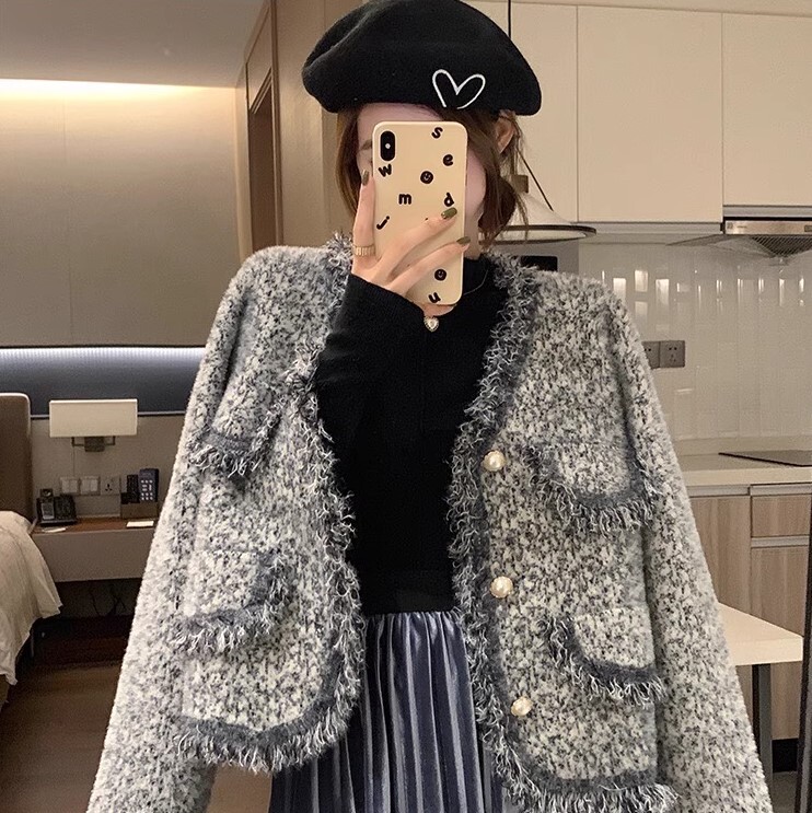 タッセルショートジャケット フレンチスタイル トップス ジャケット デート 長袖 かわいい 大人可愛い きれいめ シンプル カジュアル 大人 上品 おしゃれ お洒落 かっこいい レトロ 大人女子 ラフ