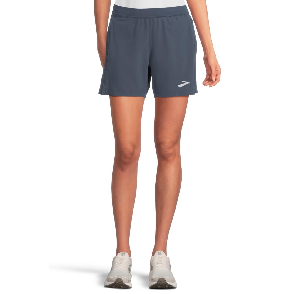 Brooks ジャーニー 5