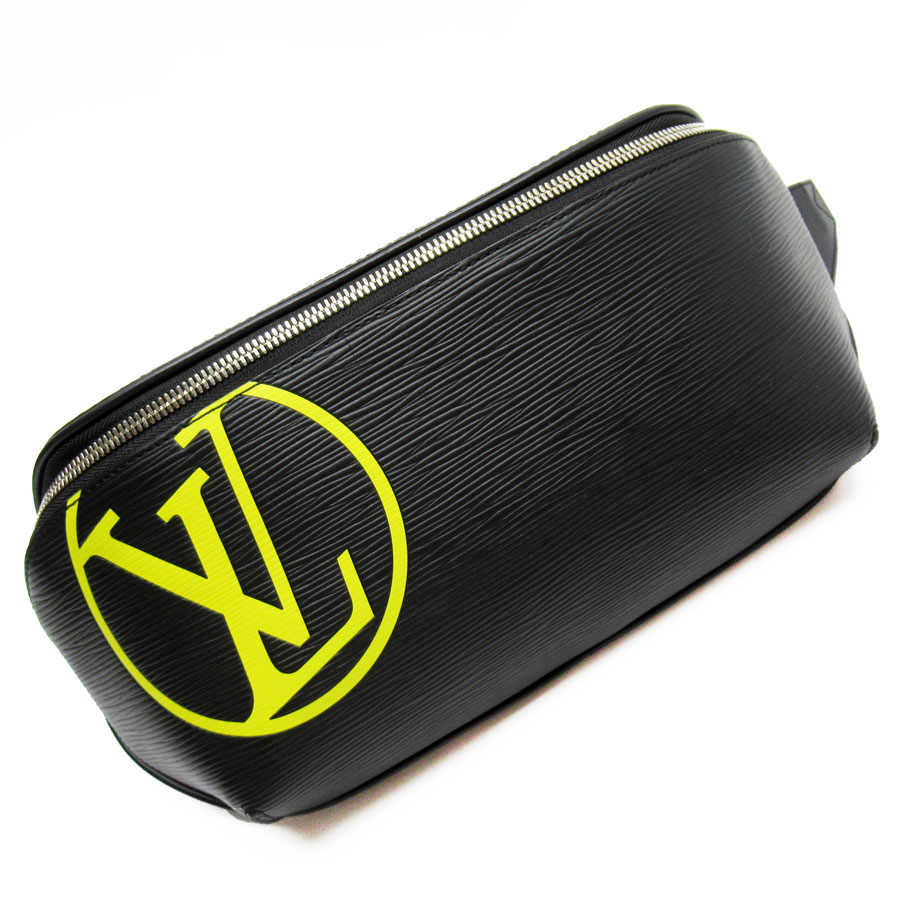 ルイ ヴィトン LOUIS VUITTON ボディバッグ ウエストバッグ LVサークル バムバッグ エピレザー ノワール メンズ M55131 t19338g