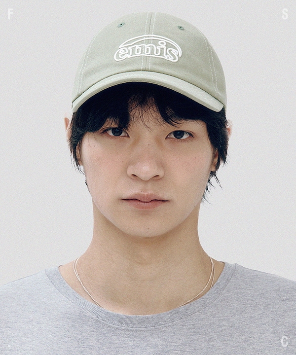 Qoo10 EMIS White Stitch ロゴ キャップ