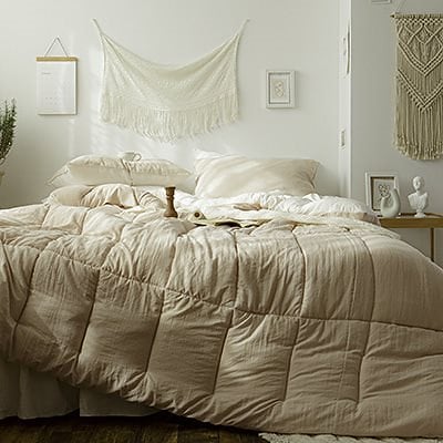 ふわふわ ウォッシュ加工の掛け布団 6,880円