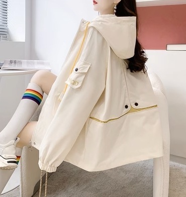 アウター ジャケット ジャンパー 上着 ウィンドブレーカー 長袖 ドロップショルダー ストレート 切り替えデザイン Aライン フード付き ファスナー ポケット 前開き 大人可愛い シンプル カジュアル 5,465円