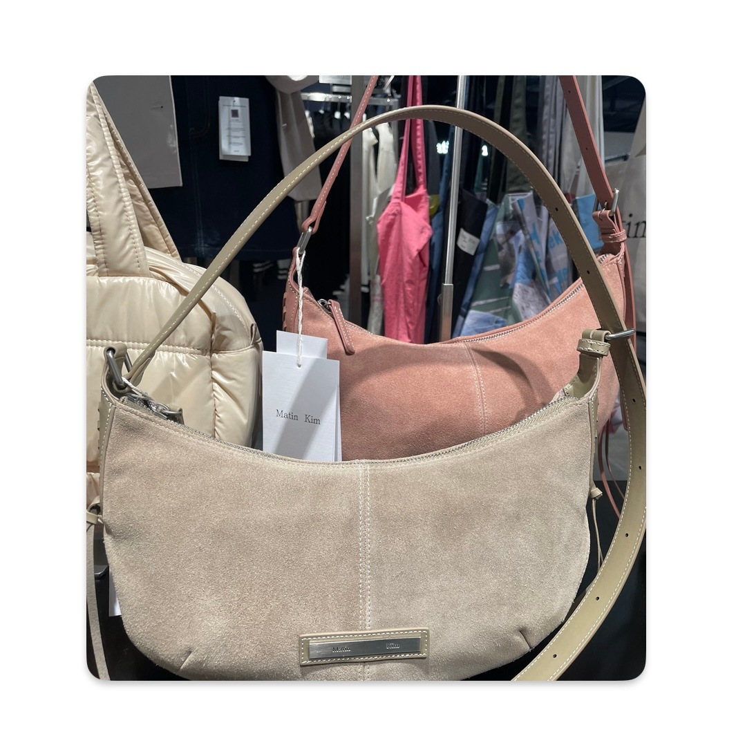 Matin)HALF MOON SUEDE LEATHER HOBO BAG 2色ハーフムーンスエード革製ホボバッグ牛革 100%