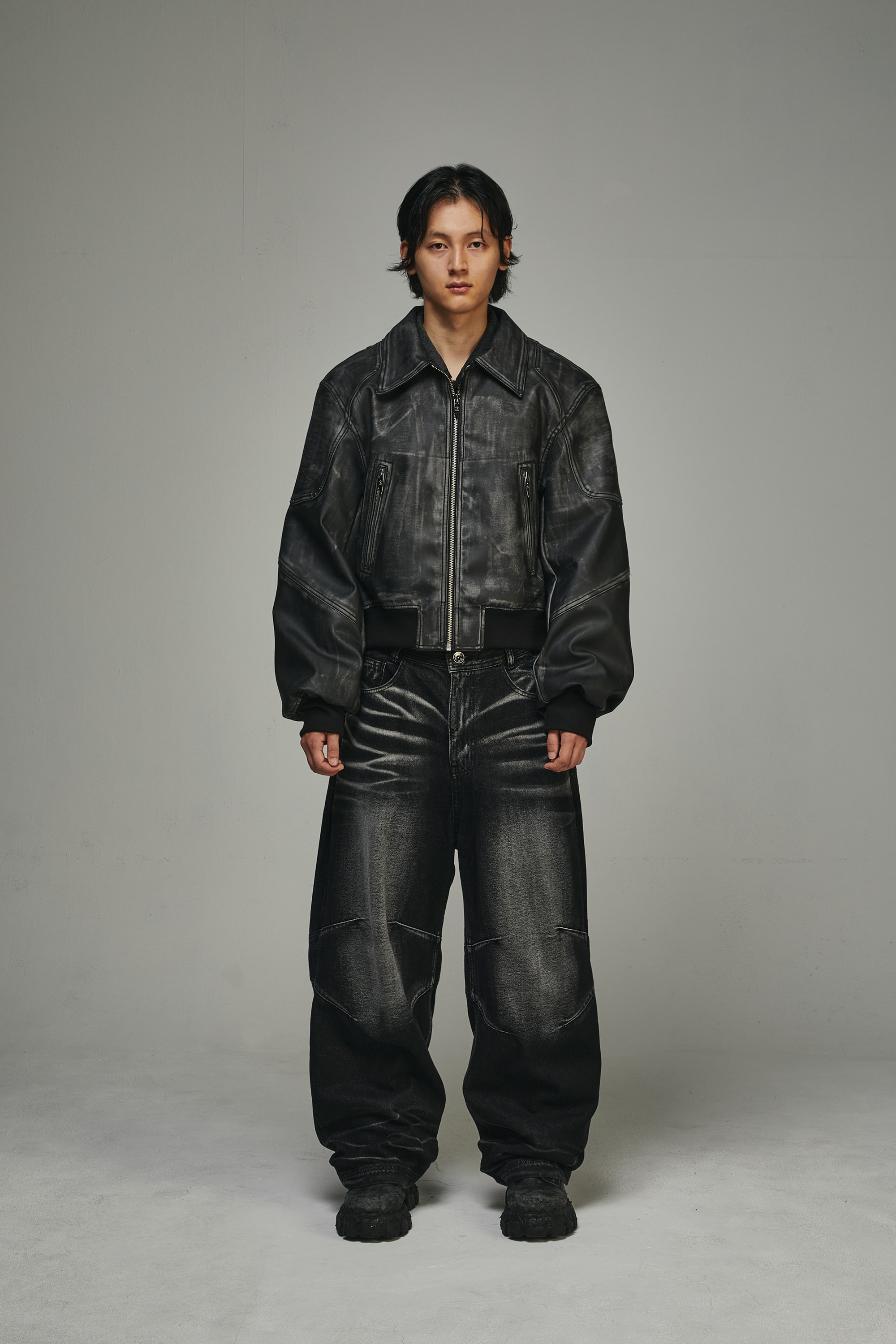 【BLR】 EMBOSSED WAVE WASHING WIDE DENIM PANTS BLACK