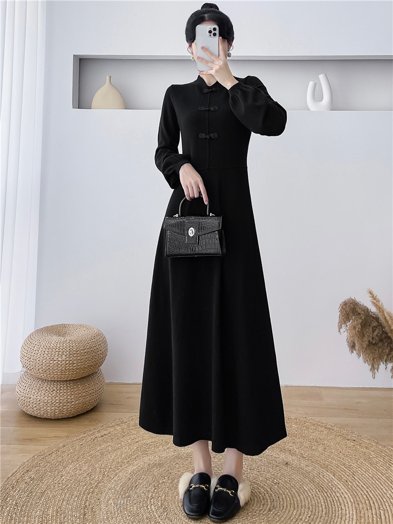 秋と冬の穏やかな風レトロなウエスト細いボトムスロングスカート気質スカート長袖ニットドレス