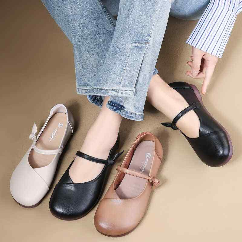 パンプス レディース シューズ 革 柔らかい 通気性 シングル 平底 中年 高齢者 快適 春秋 ブラウン ベージュ