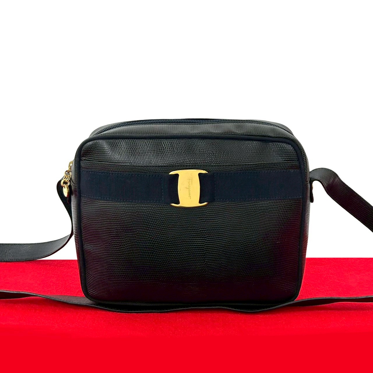 ヴィンテージ ヴァラ ロゴ 金具ショルダーバッグ レザー ネイビー 24723