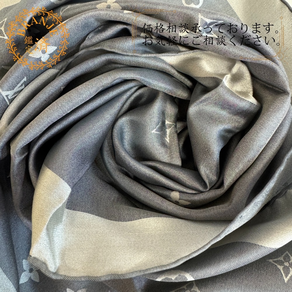 M71050 エシャルプ カプリ シルク スカーフ グレー レディース 21,563円