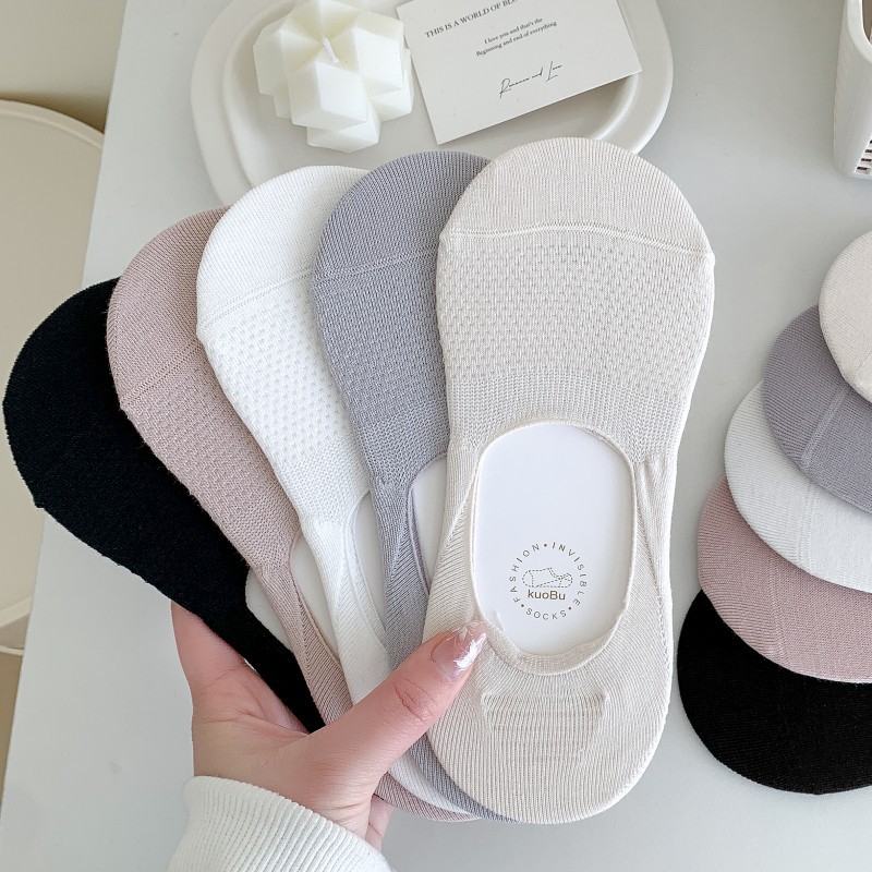 【1点ご購入 で10点プレゼントいたします】薄手の船靴下女性網眼コンタクト靴下純色綿浅口ソックスシリコン滑り止め抗球女性靴下