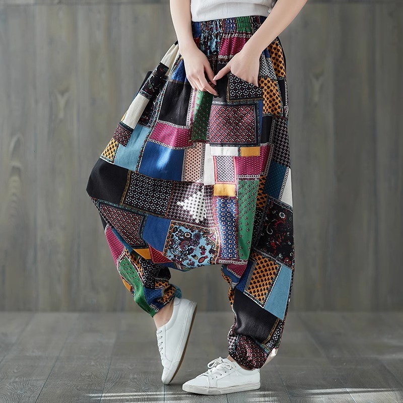 ボトムス パンツ ロングパンツ サルエルパンツ ウエストゴム ポケット ダボっと かわいい 大人可愛い きれいめ シンプル 上品 おしゃれ かっこいい カジュアル レトロ こなれ感 個性的 主役級