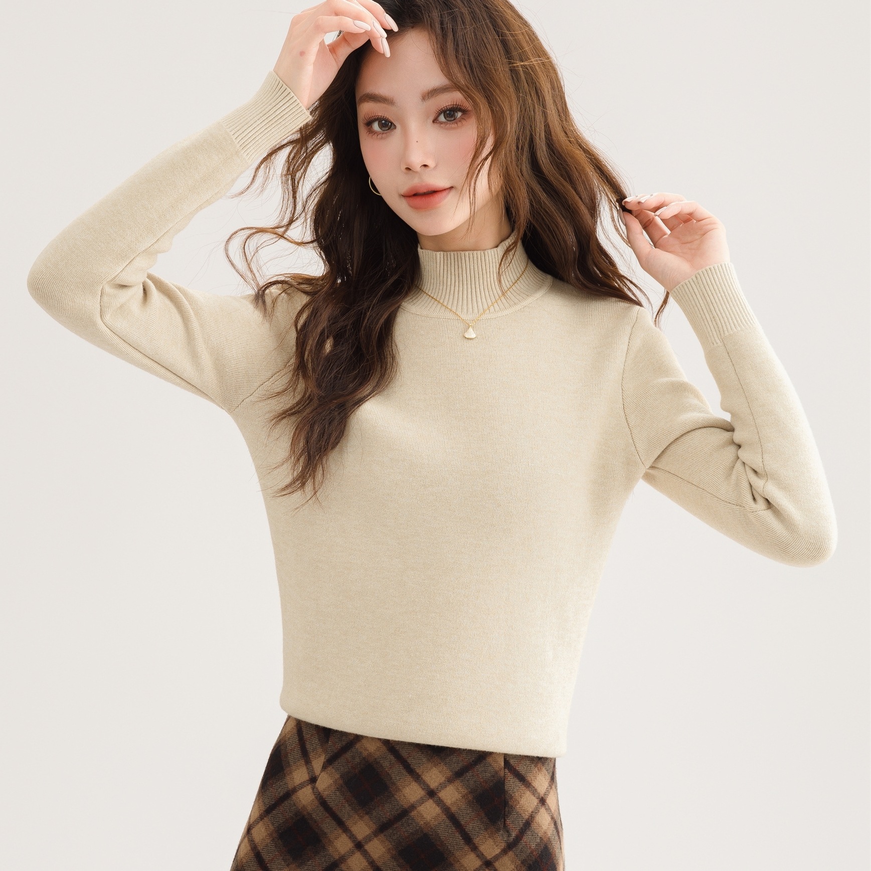 トップス ニットソー 長袖 ハイネック プルオーバー ミディアム丈 ニット 萌え袖 可愛い かわいい 大人可愛い きれいめ シンプル 上品 レトロ おしゃれ かっこいい カジュアル こなれ感 個性的