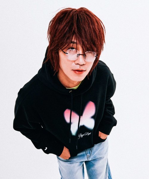 FLY LOGO HOODIE 韓国正規品