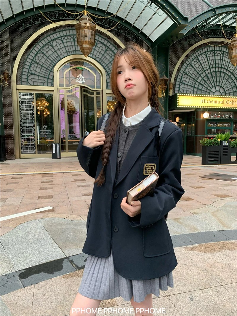 今年らしい 秋冬 アウター スーツトップス 羽織り 高校生 長袖 レトロきれいめカジュアルシルエット韓国っぽ学生 通学OL 通勤ファッション系 フェミニンコート女っぽ オフィスサイズフレンチ丸襟