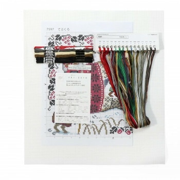 刺しゅうキット Nostalgic Story 第3弾 てぶくろ 7597