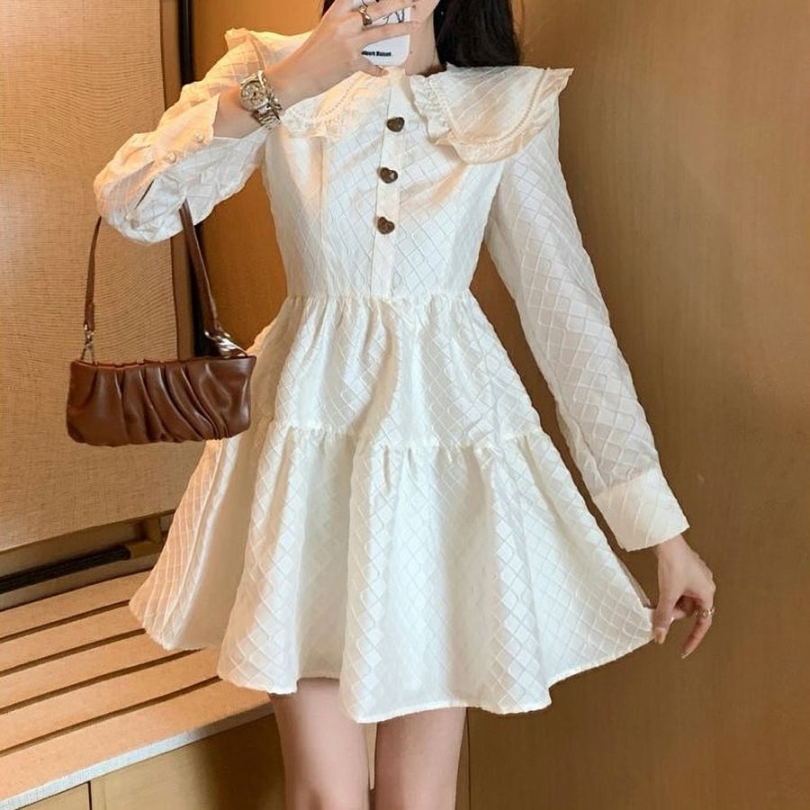秋冬新作フレンチドールホワイトワンピース
