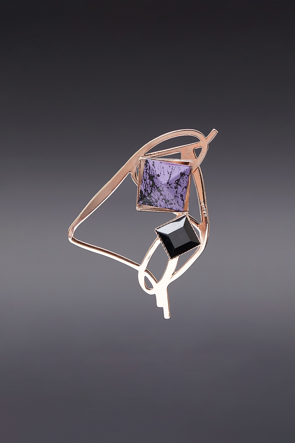 [HAZINA] Dancing Objet No.17 Brooch - 3 colors