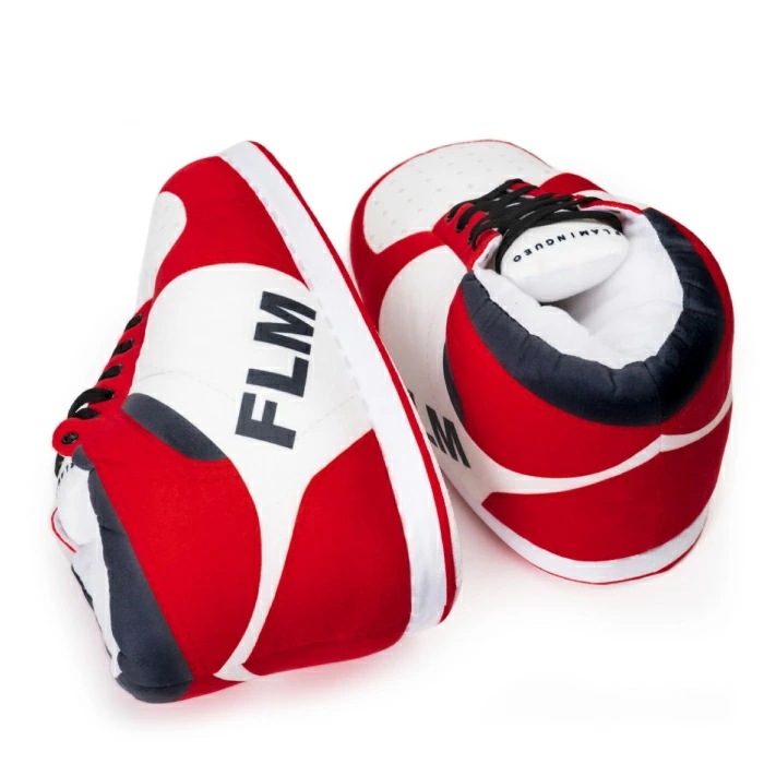 ジャイアントホームシューズ ルームシューズ スニーカー ビッグデザイン スリッパ フリーサイズ 男女兼用 大人用 室内履き 冬用 防寒 あったか 滑り止め 生活用品 ウルトラソフトフリース 映える 6,244円