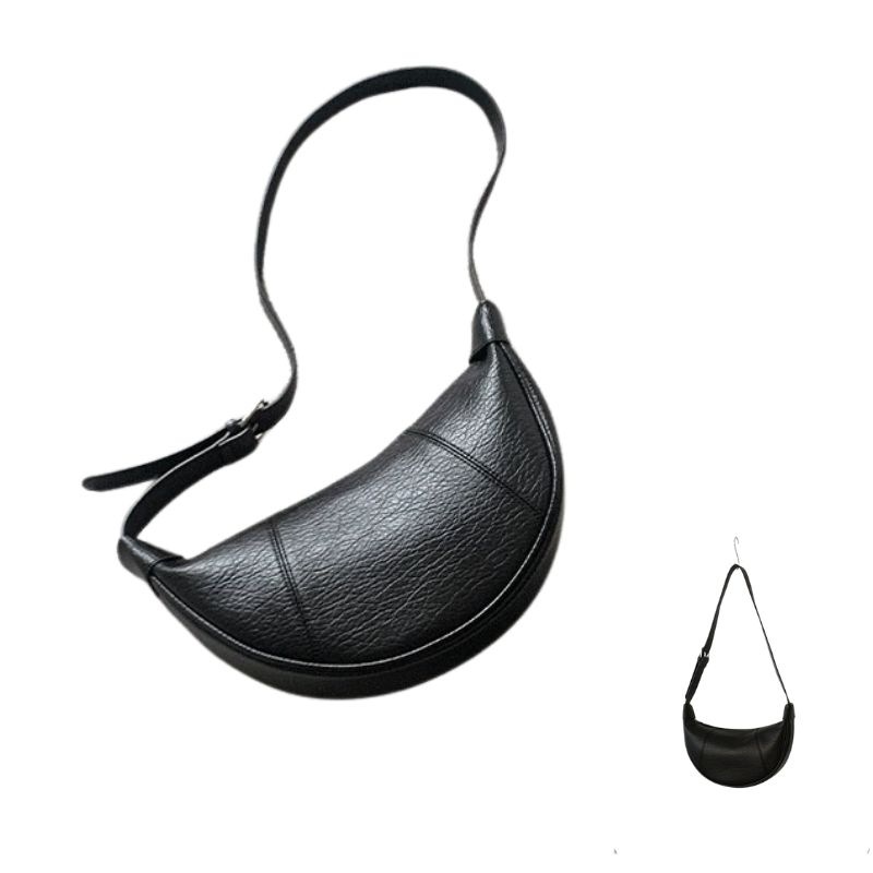 レザー ハーフムーン ショルダーバッグ