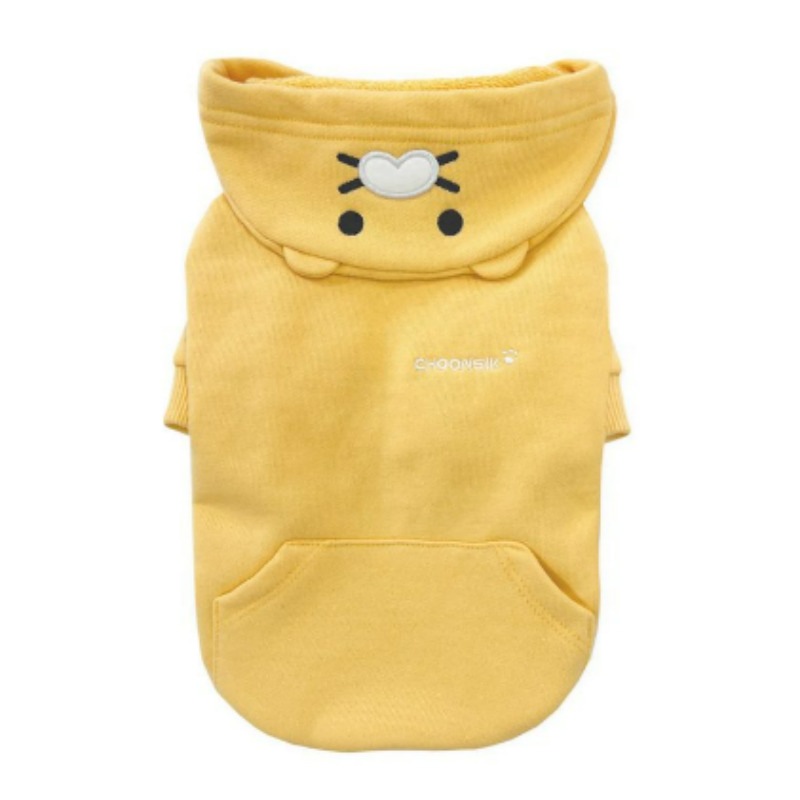 チュンシクのフードTシャツの顔 チュンシク