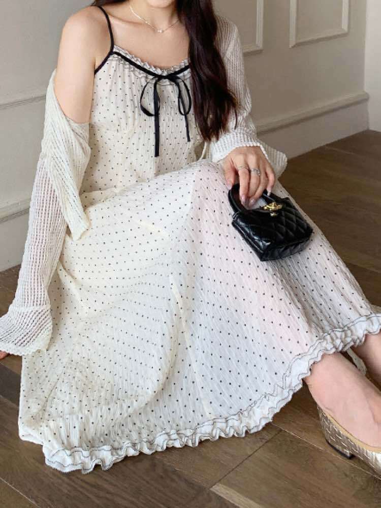 大人の甘さたっぷりで可憐な印象 ドット柄フリルキャミワンピース フリル リボン バイカラー 水玉 ドット柄 大人可愛い ガーリー キュート デート 細見え 大きいサイズ 韓国 CH9972 5,478円