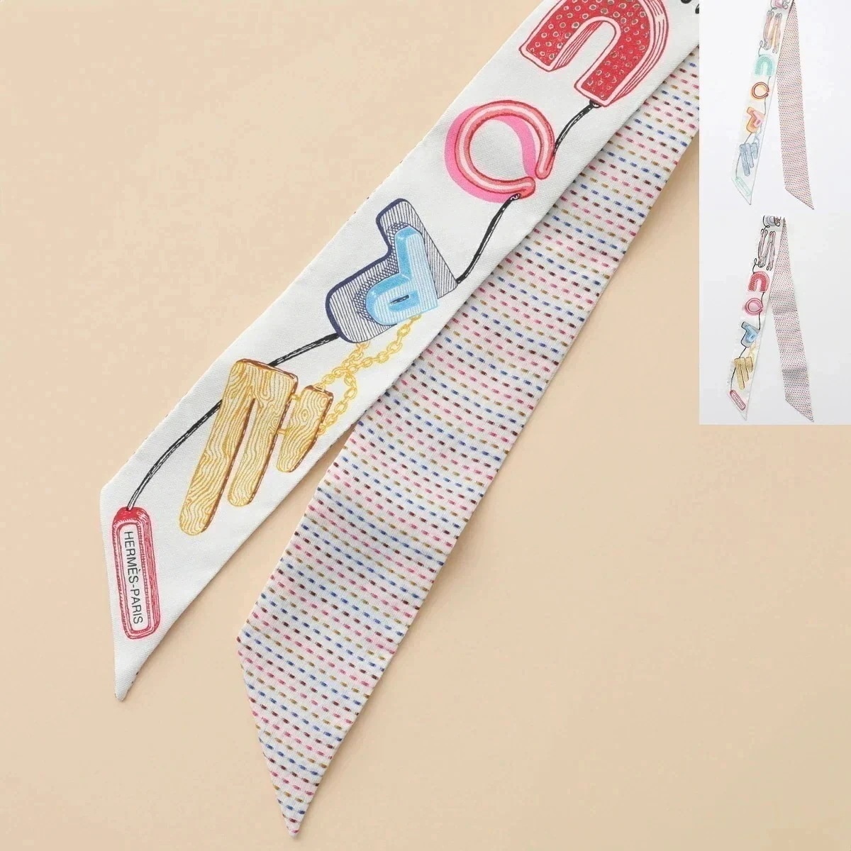 HERMES エルメス ツイリーポワントスカーフ TWILLY 853954S レディース フランス製 シルク ステッチ 刺繍入り バンダナ ロゴ ケース付き